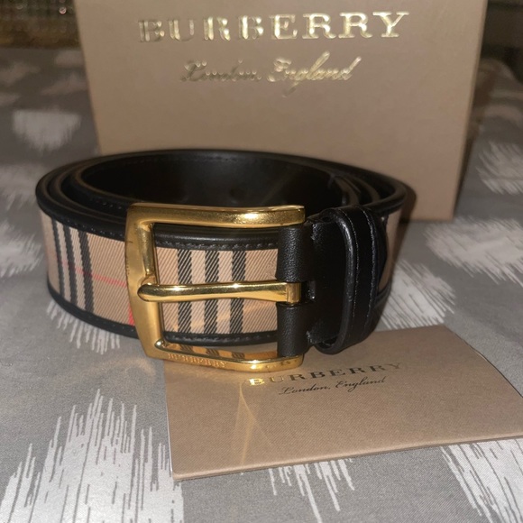 Burberry Belt - Picture 1 of 9